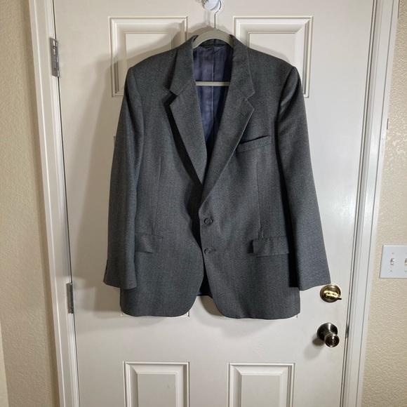 Dior suit jacket and vest - Picture 4 of 16